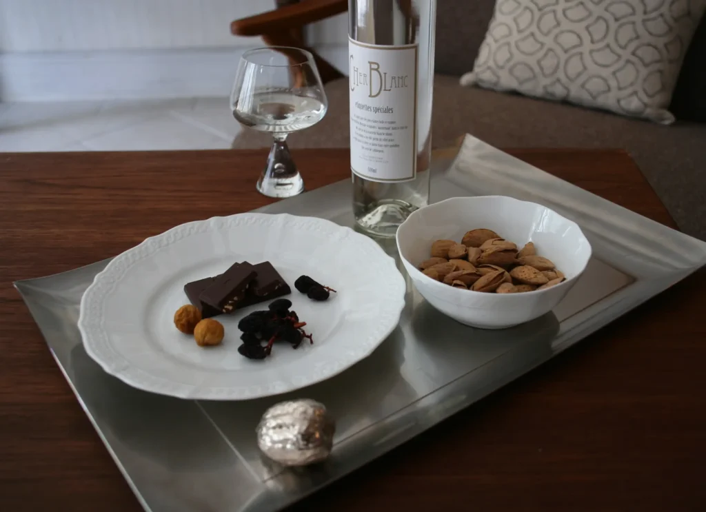 Cher Blanc image 24